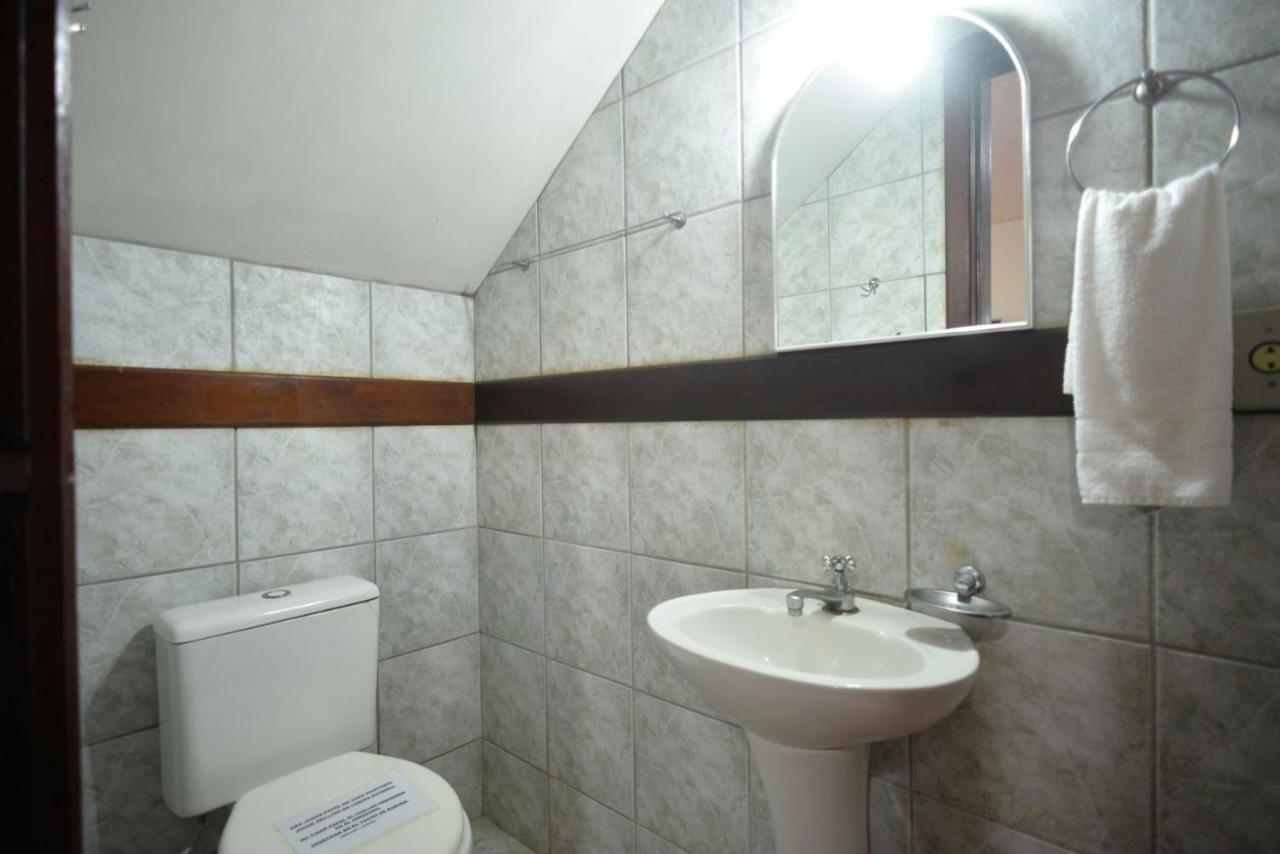 Bahia Do Sonho Apartment บอมบินญัส ภายนอก รูปภาพ