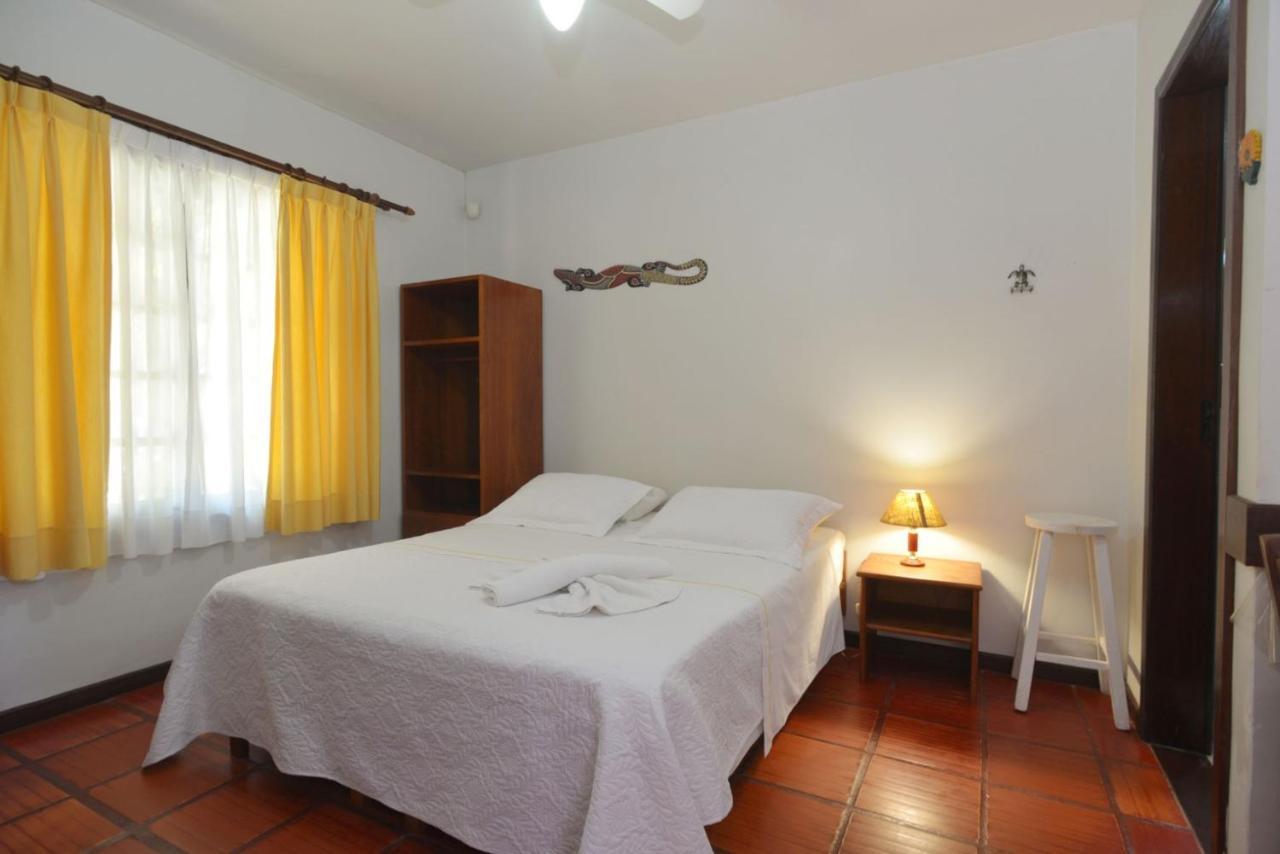 Bahia Do Sonho Apartment บอมบินญัส ภายนอก รูปภาพ